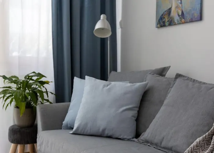 Cozy, Modern With Balcony In Buda Daire *