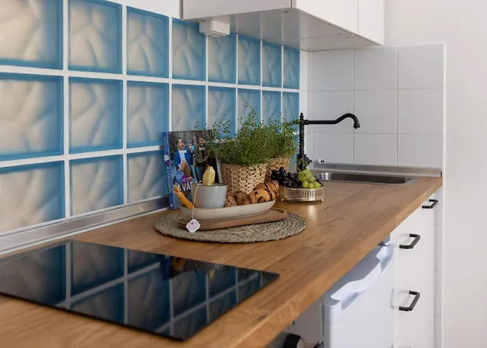 Daire Cozy, Modern With Balcony In Buda Budapeşte