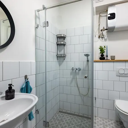 Cozy, Modern With Balcony In Buda