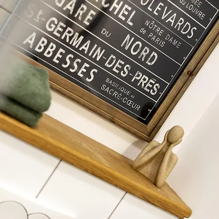 Cozy, Modern With Balcony In Buda 아파트